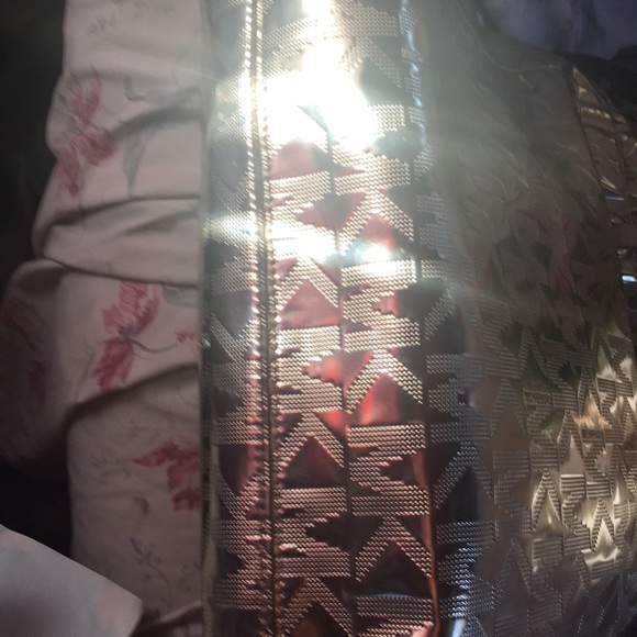 Purse - Picture 4 of 8